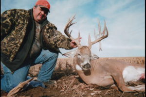 Whitetail Deer Hunts Colorado